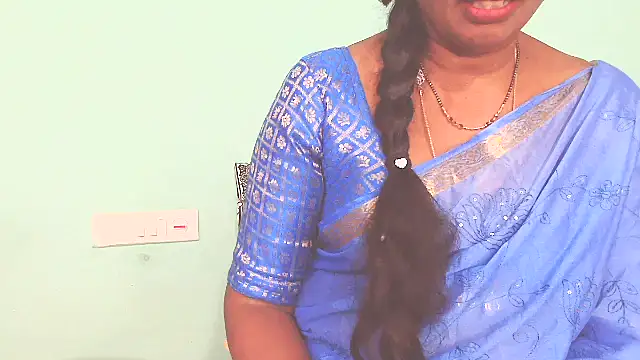 Snapshot of shrutitelugu69 chatting on 05.01.26 shrutitelugu69 online show from 05.01.26