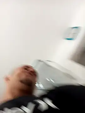 Snapshot of emrehliug12 chatting on 09.12.25 emrehliug12 online show from 09.12.25