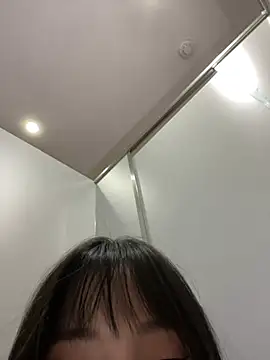 Snapshot of Asia-Lynn chatting on 01.14.25 Asia-Lynn online show from 01.14.25