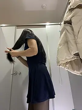 Snapshot of Asia-Lynn chatting on 01.19.25 Asia-Lynn online show from 01.19.25