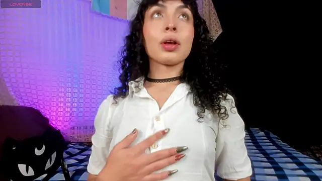 Pia-Jimenez online show from 01.29.25