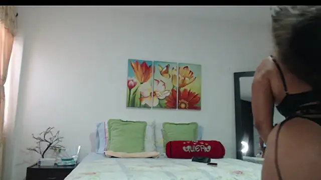 BombasticASSXXX online show from 04.13.26