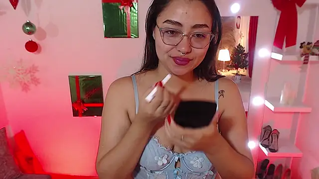  Kim  M online show from 12.03.25