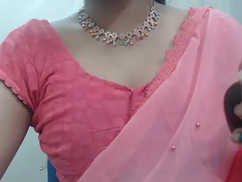 Lovely Siri 23 online show from 03.11.26