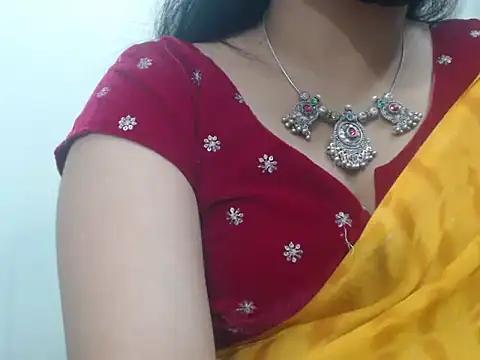 Lovely Siri 23 online show from 04.25.26