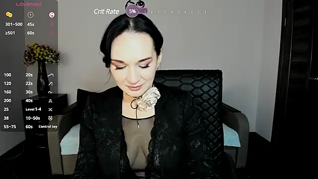 Snapshot of Sofia_Ford chatting on 12.08.24 Sofia Ford online show from 12.08.24