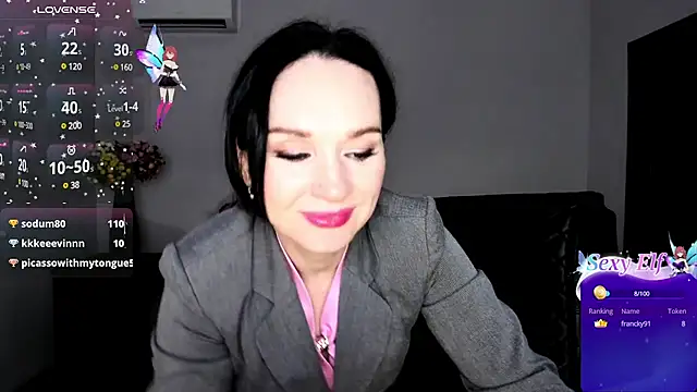 Snapshot of Sofia_Ford chatting on 03.20.25 Sofia Ford online show from 03.20.25
