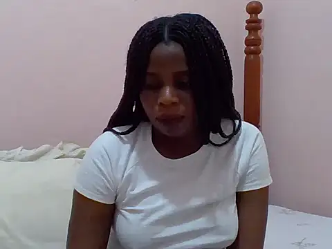 Snapshot of sweetbabra1 chatting on 07.20.26 sweetbabra1 online show from 07.20.26