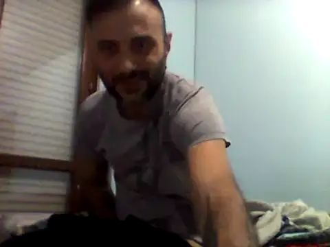 Snapshot of coppiasenzacensura chatting on 01.06.25 coppiasenzacensura online show from 01.06.25