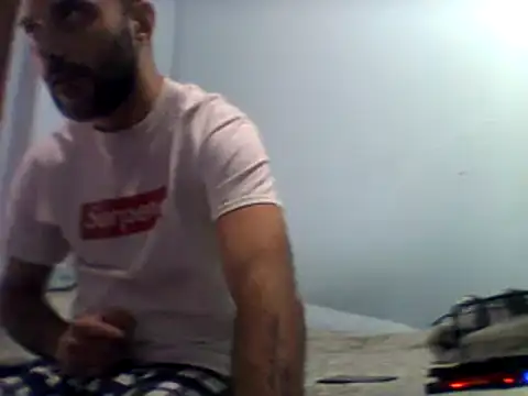 Snapshot of coppiasenzacensura chatting on 01.08.25 coppiasenzacensura online show from 01.08.25