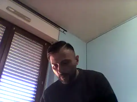 Snapshot of coppiasenzacensura chatting on 03.18.25 coppiasenzacensura online show from 03.18.25