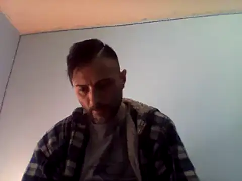 Snapshot of coppiasenzacensura chatting on 03.19.25 coppiasenzacensura online show from 03.19.25