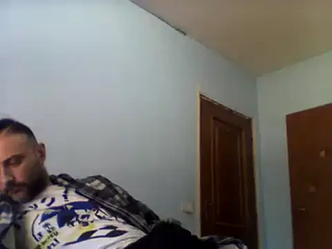 Snapshot of coppiasenzacensura chatting on 03.20.25 coppiasenzacensura online show from 03.20.25