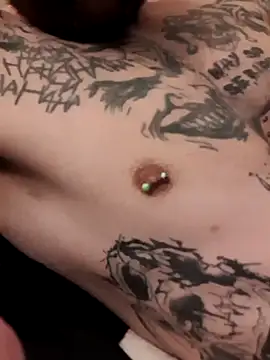 PIercingBoy38 online show from 12.31.24