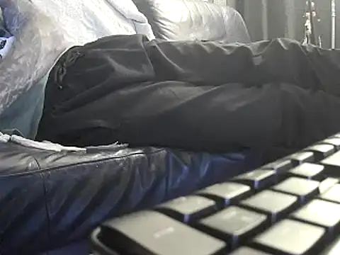 PIercingBoy38 online show from 01.11.25