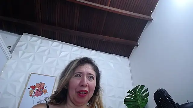 Valentinaa mature online show from 02.19.25