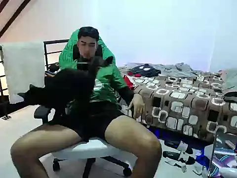 Snapshot of matias_bianco chatting on 02.28.26 matias bianco online show from 02.28.26