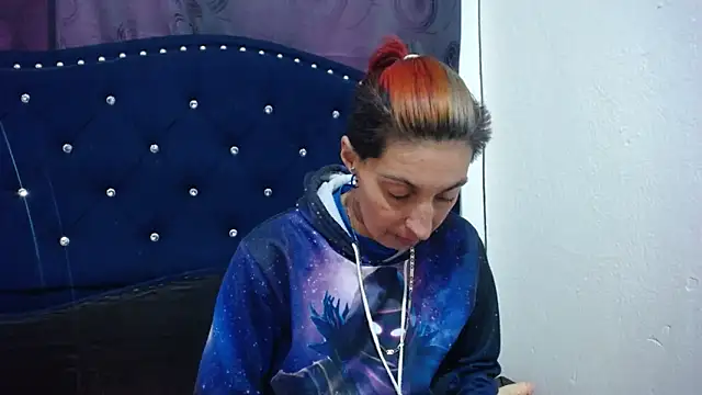 anyu1306 online show from 12.19.24