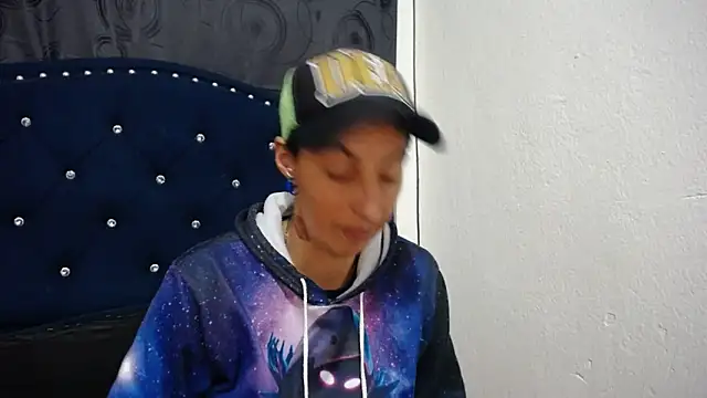 anyu1306 online show from 01.04.25