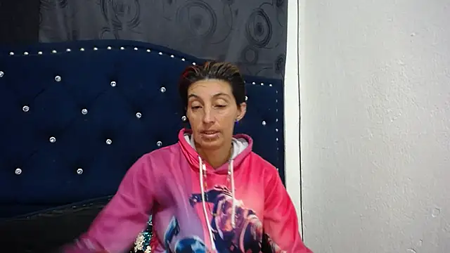 anyu1306 online show from 01.18.25