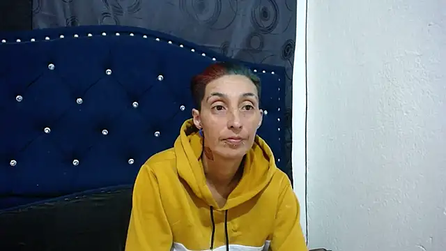 anyu1306 online show from 02.17.25