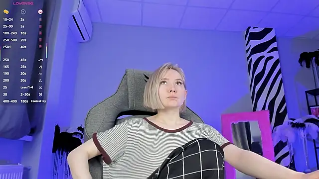 ReiYosimoto online show from 02.20.26