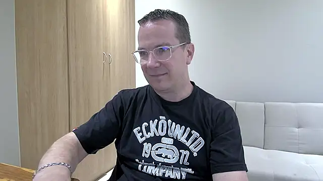 BrettJ81 online show from 11.27.25