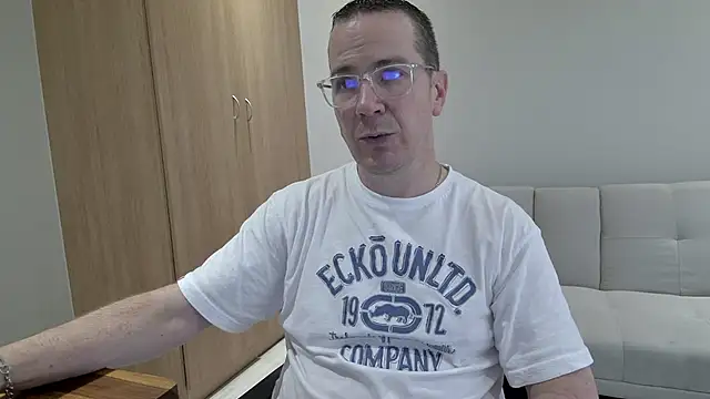 BrettJ81 online show from 03.27.26