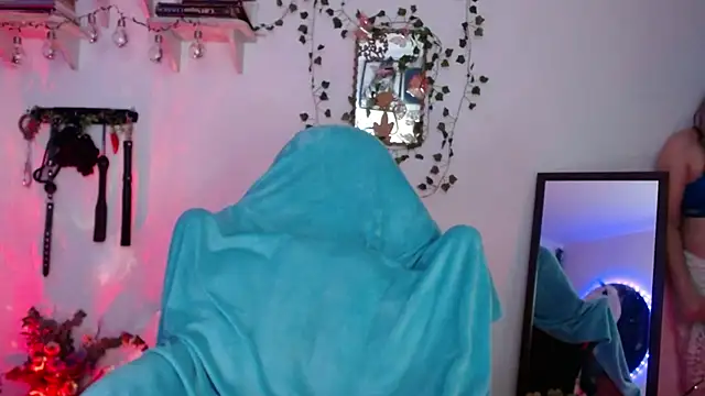 Eve Blue77 online show from 11.13.25