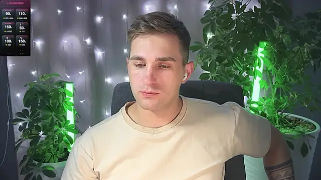 Sweeet  boy online show from 03.08.25