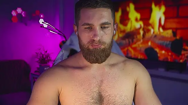 Snapshot of Sweeet__boy chatting on 02.15.26 Sweeet boy online show from 02.15.26