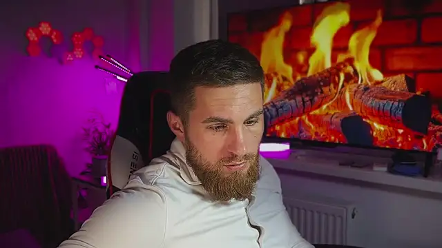 Snapshot of Sweeet__boy chatting on 02.16.26 Sweeet boy online show from 02.16.26