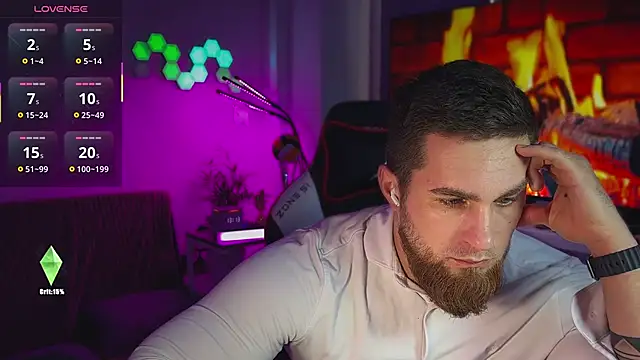 Snapshot of Sweeet__boy chatting on 02.25.26 Sweeet boy online show from 02.25.26