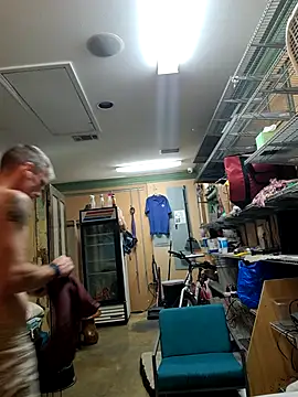 leahcimnikral online show from 10.06.25