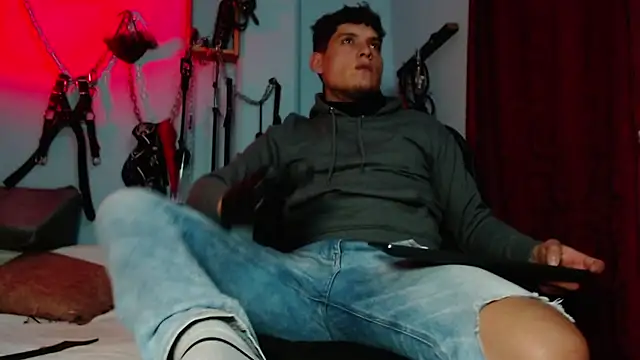 dom2travelersss online show from 01.10.26