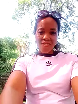 BabySweetDee online show from 12.15.24