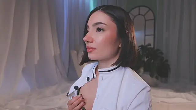 AmyArmstrong online show from 03.27.26