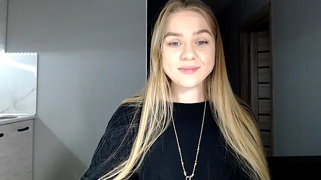 Snapshot of Sunbeam_ chatting on 12.02.25 Sunbeam online show from 12.02.25