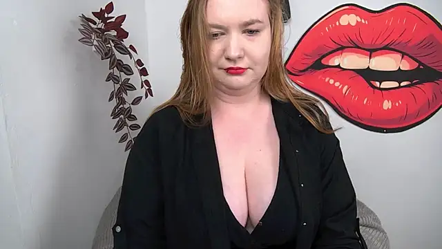 LaraDream online show from 02.16.26