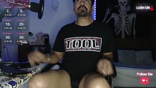 soyelcarlitos  online show from 09.20.25