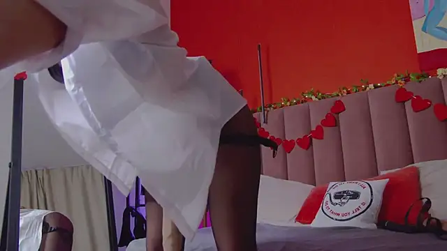 SweetySonya online show from 02.13.25