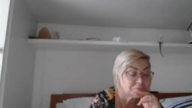 LindaL online show from 11.05.25