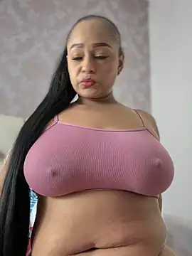 Snapshot of sofia_xxx02 chatting on 03.06.25 sofia xxx02 online show from 03.06.25