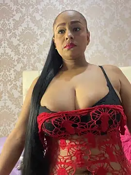 Snapshot of sofia_xxx02 chatting on 09.19.25 sofia xxx02 online show from 09.19.25