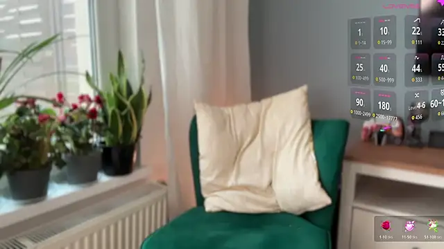 Snapshot of Livia777 chatting on 03.25.26 Livia777 online show from 03.25.26