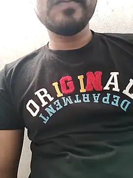 Snapshot of Kolkata___Boy chatting on 12.13.24 Kolkata   Boy online show from 12.13.24