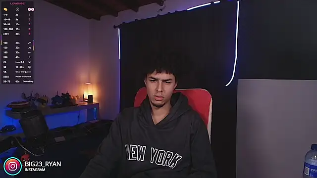 bigryann23 online show from 10.11.25