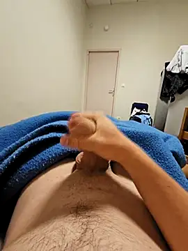 chococr2 online show from 10.12.25