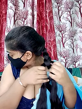 Snapshot of Jasmine_jaaan chatting on 10.18.25 Jasmine jaaan online show from 10.18.25